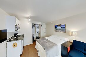 Kuhio Village 507 Condo by RedAwning