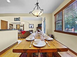 Highland Greens Oak Retreat 4 Bedroom Townhouse by RedAwning