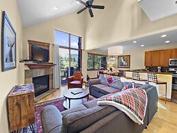 Highland Greens Oak Retreat 4 Bedroom Townhouse by RedAwning