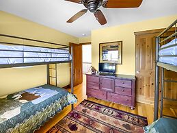 Highland Greens Oak Retreat 4 Bedroom Townhouse by RedAwning