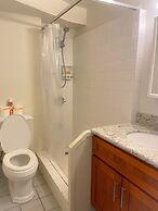 Hawaiian Monarch 801 Condo by RedAwning