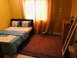 Charming 2-bed House in Brusubi