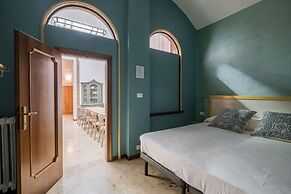 Rolandino Apartment in the city center