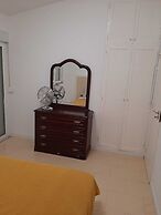 Lagoa 5 bed house- Red Ba Accomm UK