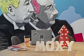 Moxy La Ciotat