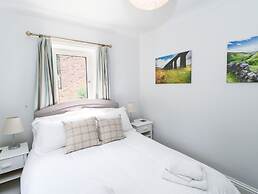 Bridgedown House
