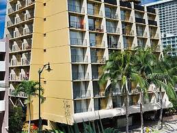 Bamboo 1002 Condo by RedAwning