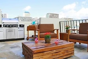 Bamboo 1002 Condo by RedAwning