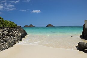 Bamboo 1002 Condo by RedAwning