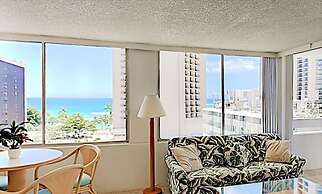 Pacific Monarch 1003 1 Bedroom Condo by RedAwning