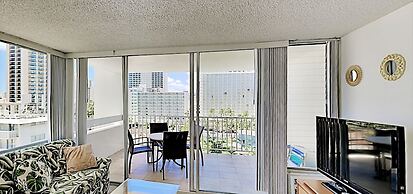 Pacific Monarch 1003 1 Bedroom Condo by RedAwning