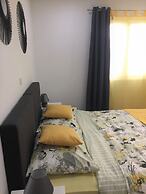 Sunflower-beautiful Modern Apt. w. Terrace&garden