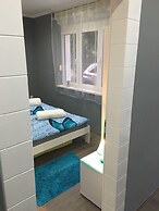 Green-beautiful Modern Apt. With Balcony & Garden