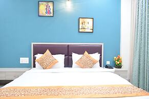 The Sky Imperial  Hotel Gopal Darshan