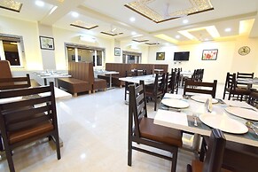 The Sky Imperial  Hotel Gopal Darshan