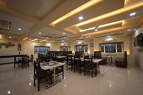 The Sky Imperial  Hotel Gopal Darshan