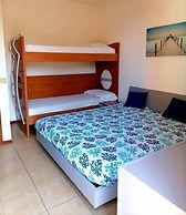 Modern Apartment With Shared Pool