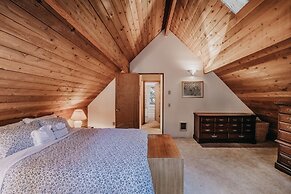 43sl - Hot Tub - Pets Ok - Bbq - Wifi 3 Bedroom Cabin by Redawning