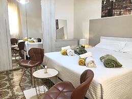 City Bb Chic Room With Shared Bathroom