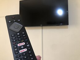 City Bb Chic Room With Shared Bathroom