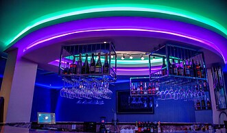 Charleson Luxury Hotel