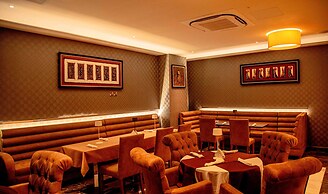 Charleson Luxury Hotel