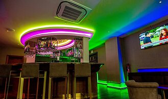 Charleson Luxury Hotel