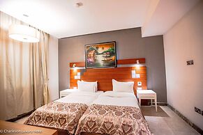 Charleson Luxury Hotel