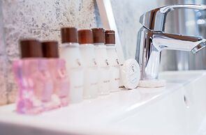 Charleson Luxury Hotel