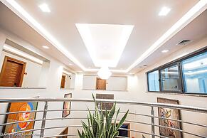 Charleson Luxury Hotel