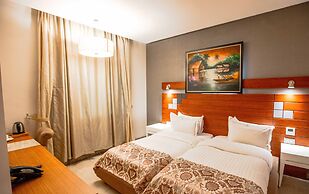 Charleson Luxury Hotel