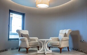 Charleson Luxury Hotel