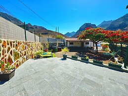 Vv Tasartico With hot tub