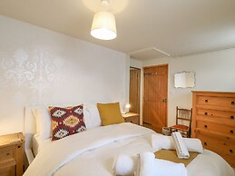 The Old Custom House