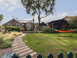 The Old Custom House