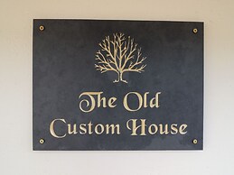 The Old Custom House
