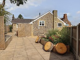 The Old Custom House