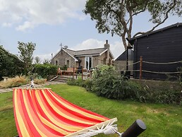 The Old Custom House