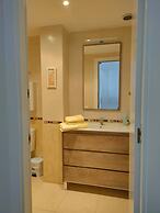 Triplex Next To The Beach 2 Separate Entrances