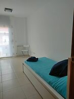 Triplex Next To The Beach 2 Separate Entrances