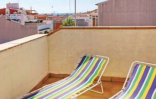 Triplex Next To The Beach 2 Separate Entrances