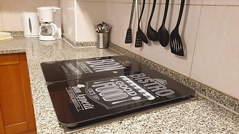 Triplex Next To The Beach 2 Separate Entrances