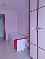 Triplex Next To The Beach 2 Separate Entrances