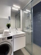 Emerald Downtown Suites