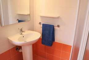 Spacious Apartment With big Terrace