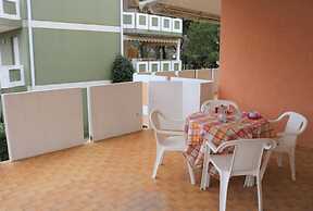 Spacious Apartment With big Terrace