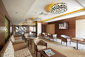 Emre Beach & Emre Hotel