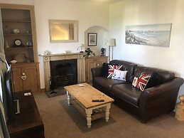 Beautiful Sea Front Cottage in the Ocean City