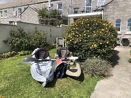 Beautiful Sea Front Cottage in the Ocean City