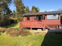 Snowdonia Log Cabin-sleeps 4-garden-pets